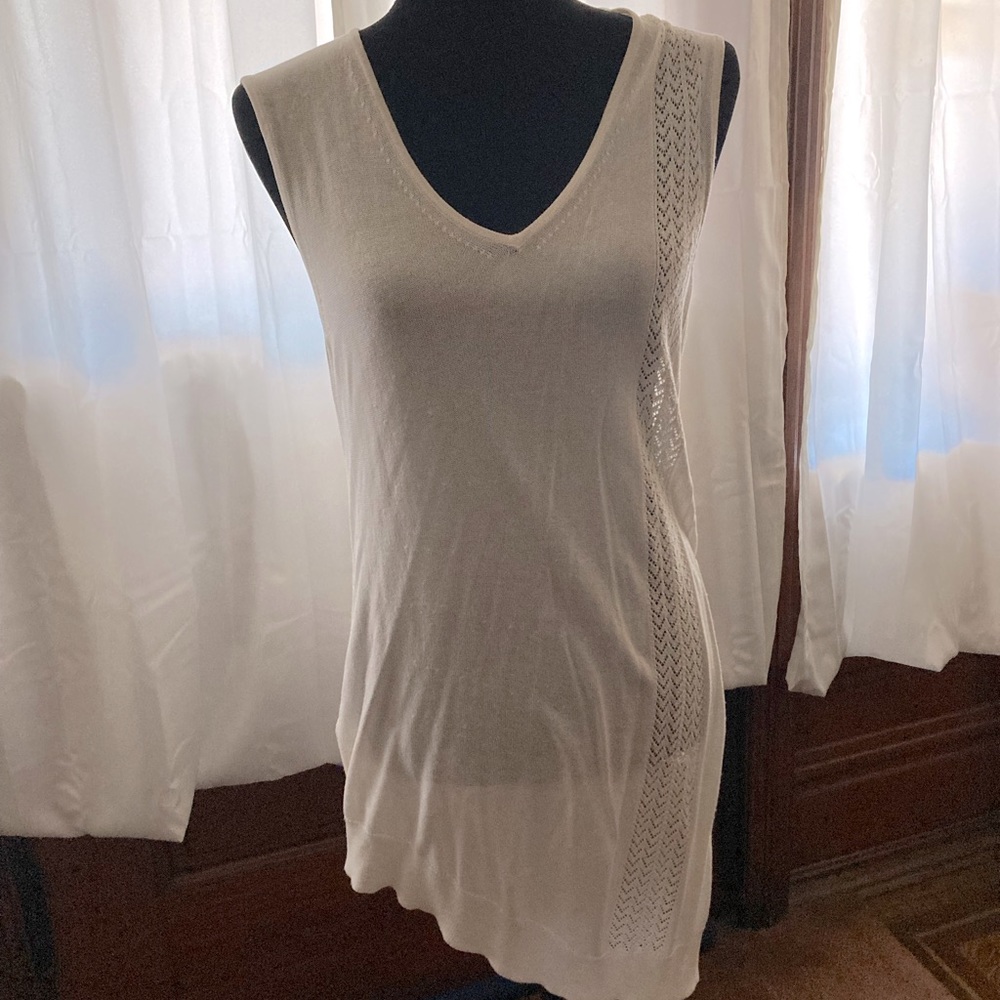 Sweater / blouse, white,asymmetrical design